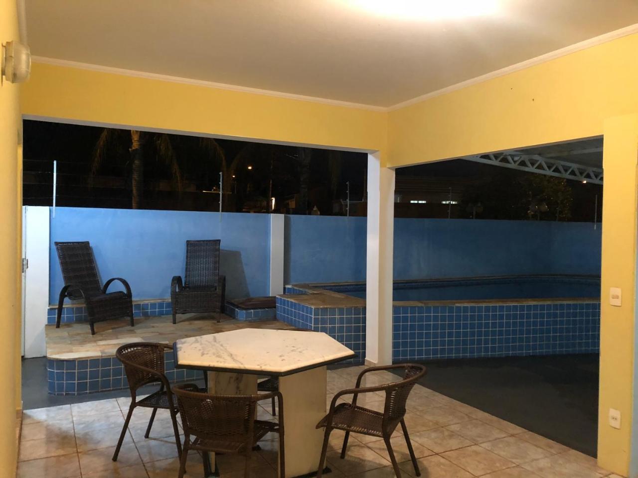 Suites Santa Amelia Бротас Екстериор снимка